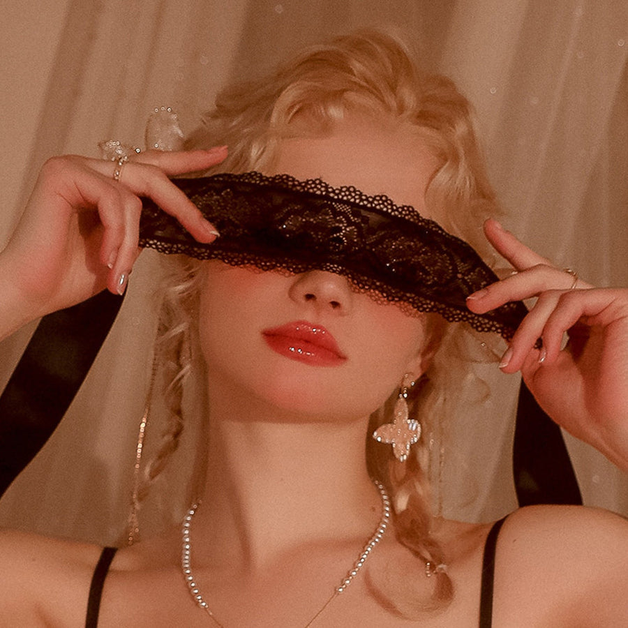 Yomorio 2 Piece Lace Blindfold Eye Mask Role Play Accessions with Ribbon Ties
